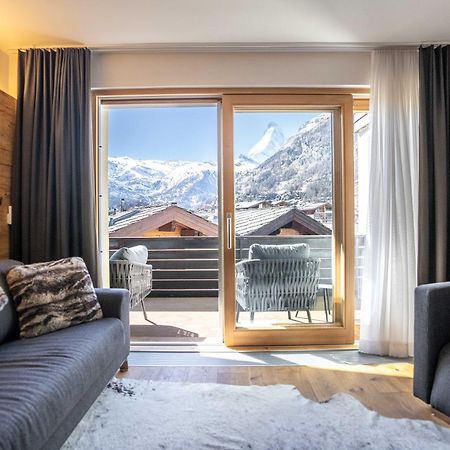 Moderne Wohnung Mit Ausblick Und Viel Sonne Ζερμάτ Εξωτερικό φωτογραφία